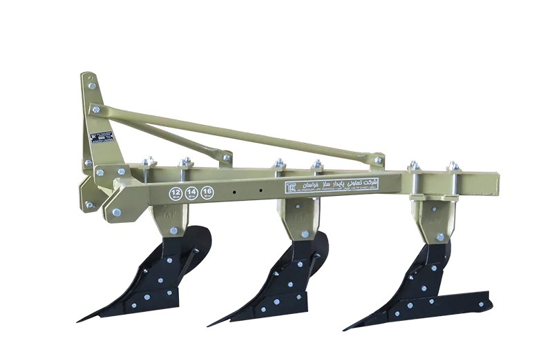تصویر 3 از گاو آهن 3 خیش با تیغه‌ های زاویه‌ دار برای شکافت موثر خاک