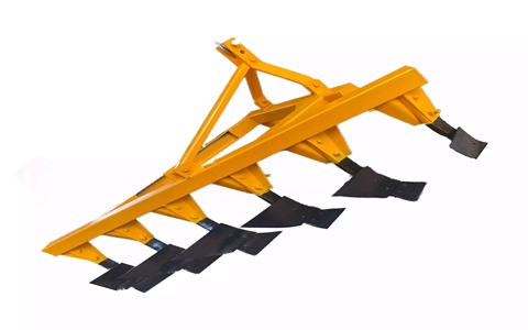 تصویر 4 از گاو آهن تراکتور فرگوسن تجهیز برای آماده سازی خاک در کشتزار های متنوع