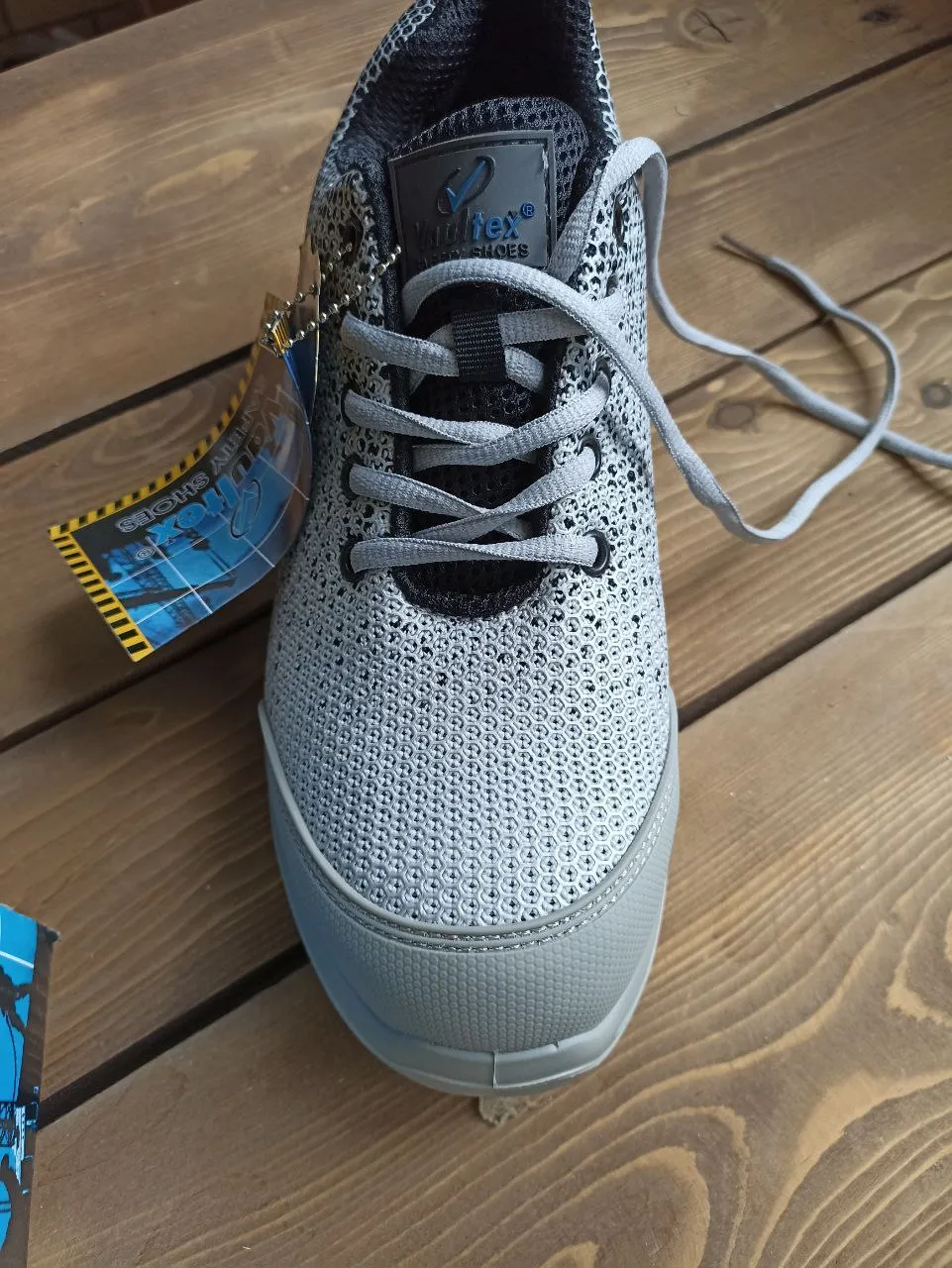 تصویر 1 از کفش ایمنی خارجی برند ولتکس مدل VAULTEX EAK با کیفیت بالا