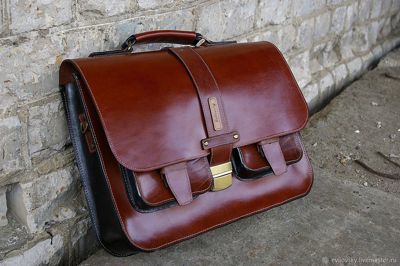 تصویر 2 از کیف چرم اسپرت مردانه مناسب استفاده روزانه