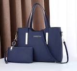 تصویر 4 از کیف چرم بند دار با طراحی مینیمال