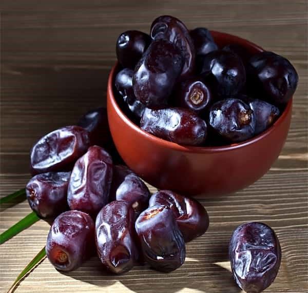 تصویر 3 از خرما پیارم عمده درجه یک با بسته‌ بندی‌ های متنوع