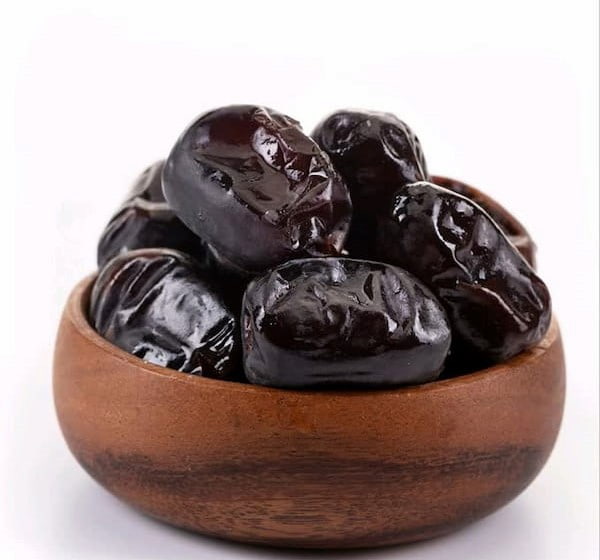 تصویر 4 از خرما پیارم قم ممتاز با بسته بندی شیک و بهداشتی