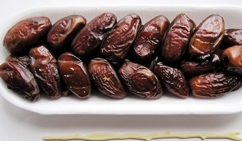 خرما پیارم پانی با بسته بندی لوکس و استاندارد