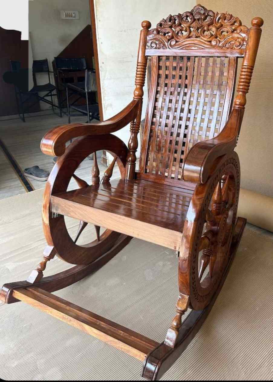 تصویر 2 از خرید و قیمت صندلی راک لوکس + فروش عمده