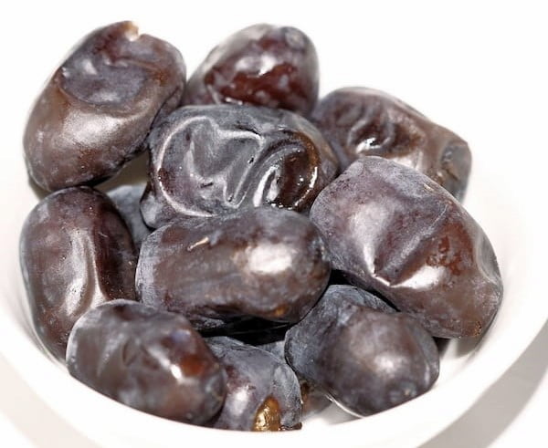 خرما پیارم درشت مناسب رژیم های غذایی سالم