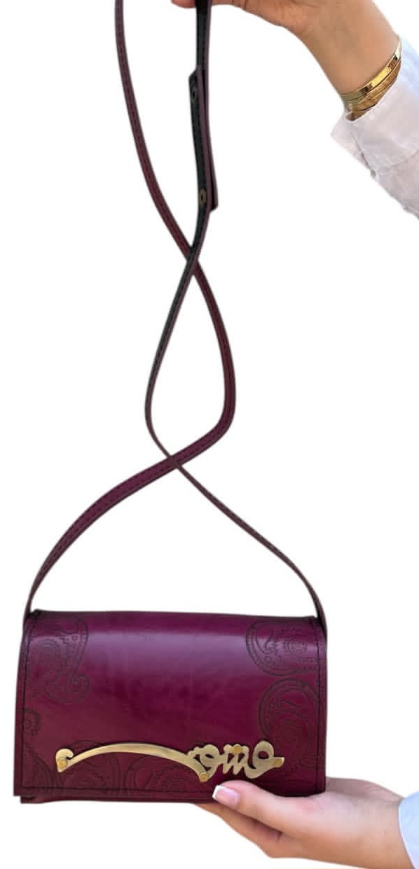 تصویر 1 از کیف دوشی زنانه چرم گاوی باقیمت استثنایی