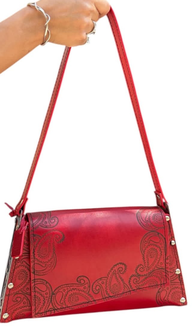 تصویر 1 از کیف دوشی زنانه مجلسی چرم گاوی با قیمت عالی