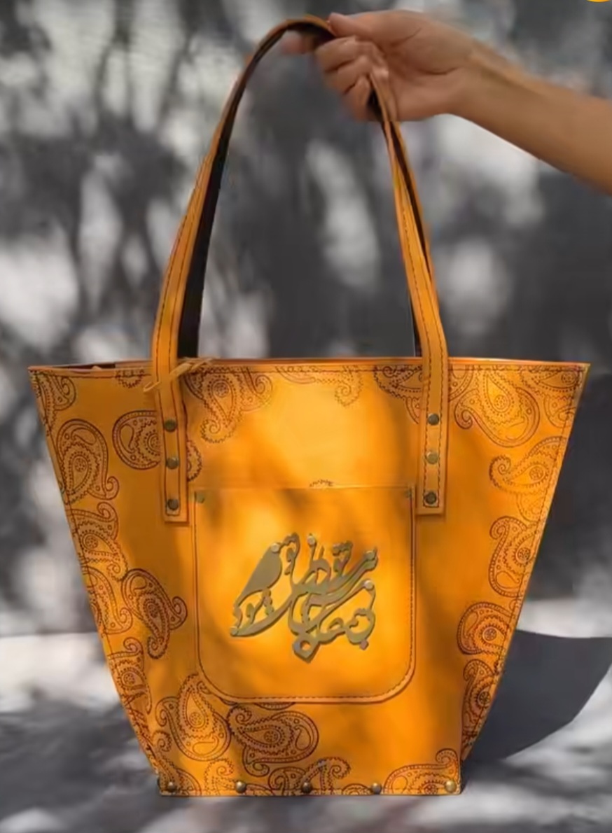 کیف دوشی زنانه چرم گاوی خرید به صرفه