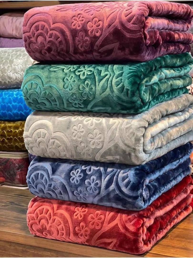 تصویر 1 از قیمت روز پتو سنگین الماس + فروش عمده و ارزان