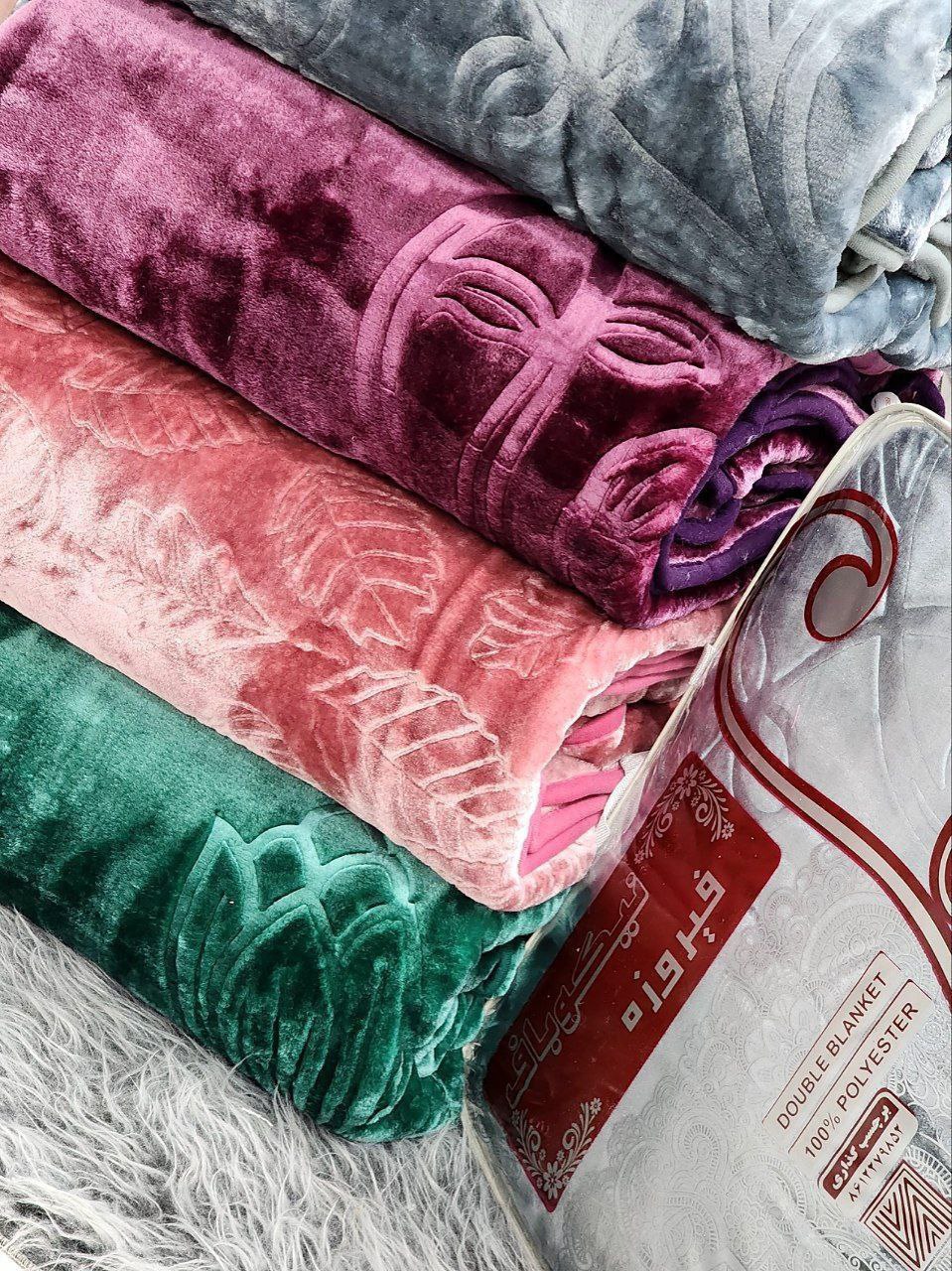 تصویر 3 از قیمت روز پتو زمرد تک رنگ + فروش عمده و ارزان