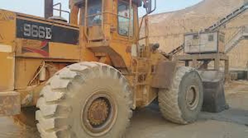 تصویر 3 از لودر هیتاچی 270 قدرتمند با تعادل عملیاتی پیشرفته