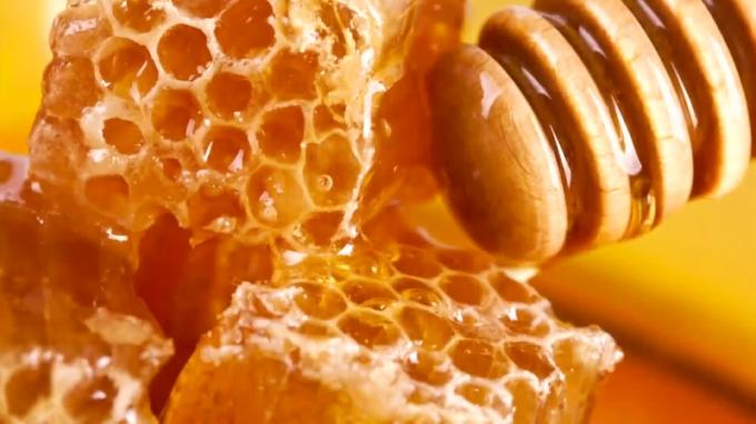 عسل سبلان شهد خالص برای تقویت بدن