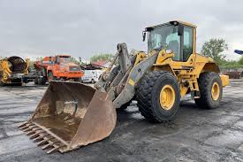 تصویر 3 از لودر تیراژه مشهد با قدرت عملیاتی بالا و عملکرد پایدار