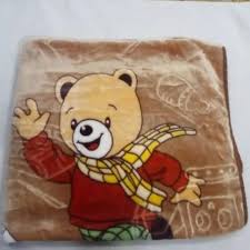 تصویر 4 از پتو گلبافت بچه گانه مناسب اتاق کودک و نوزاد با طرح‌ های رنگارنگ و جذاب