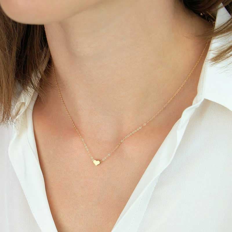 تصویر 3 از گردنبند نقره مینیمال دخترانه با جزئیات ظریف و دلنشین