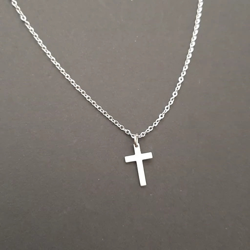 گردنبند نقره صلیب زنانه مناسب هدیه به عزیزان و دوستان