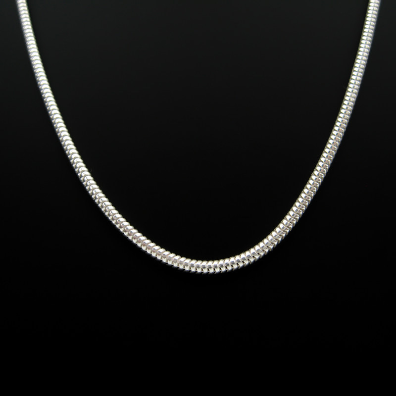 تصویر 4 از گردنبند نقره پسرانه ایرانی با فرم های متنوع و زیبا