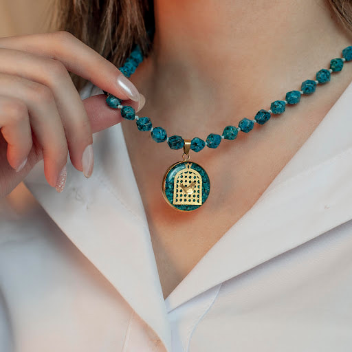 گردنبند نقره مرغ آمین با آویز زیبا و چشم نواز