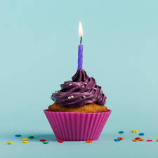 تصویر 2 از شمع تولد مدرن مناسب تم‌ های رنگی مختلف