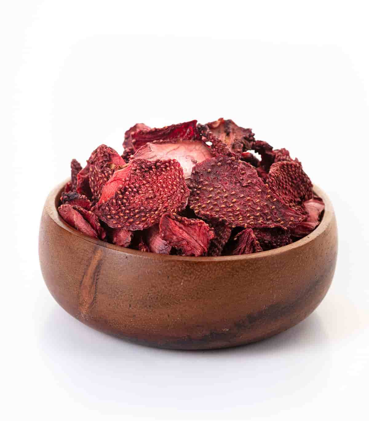 تصویر 2 از توت فرنگی خشک آماده برای مصرف و میان وعده