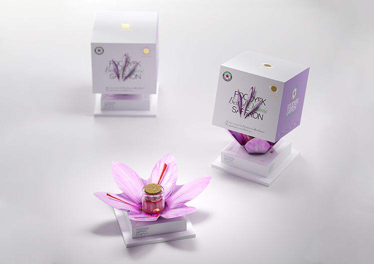 تصویر 1 از زعفران بسته بندی لوکس رشته‌ های جمع‌ آوری‌ شده با فرآیند سنتی