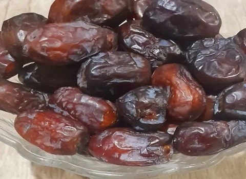 تصویر 1 از خرمای کلوته خوزستان بسته بندی ویژه برای مصرف خانوار