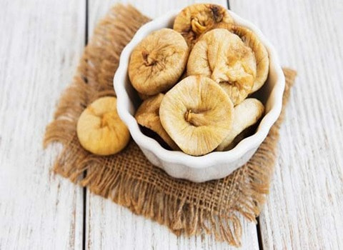 تصویر 2 از انجیر خشک همدان برای پذیرایی و مصرف روزانه و لذیذ