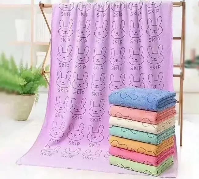 حوله استخری مقاوم در برابر شستشوهای مکرر و دوام بالا