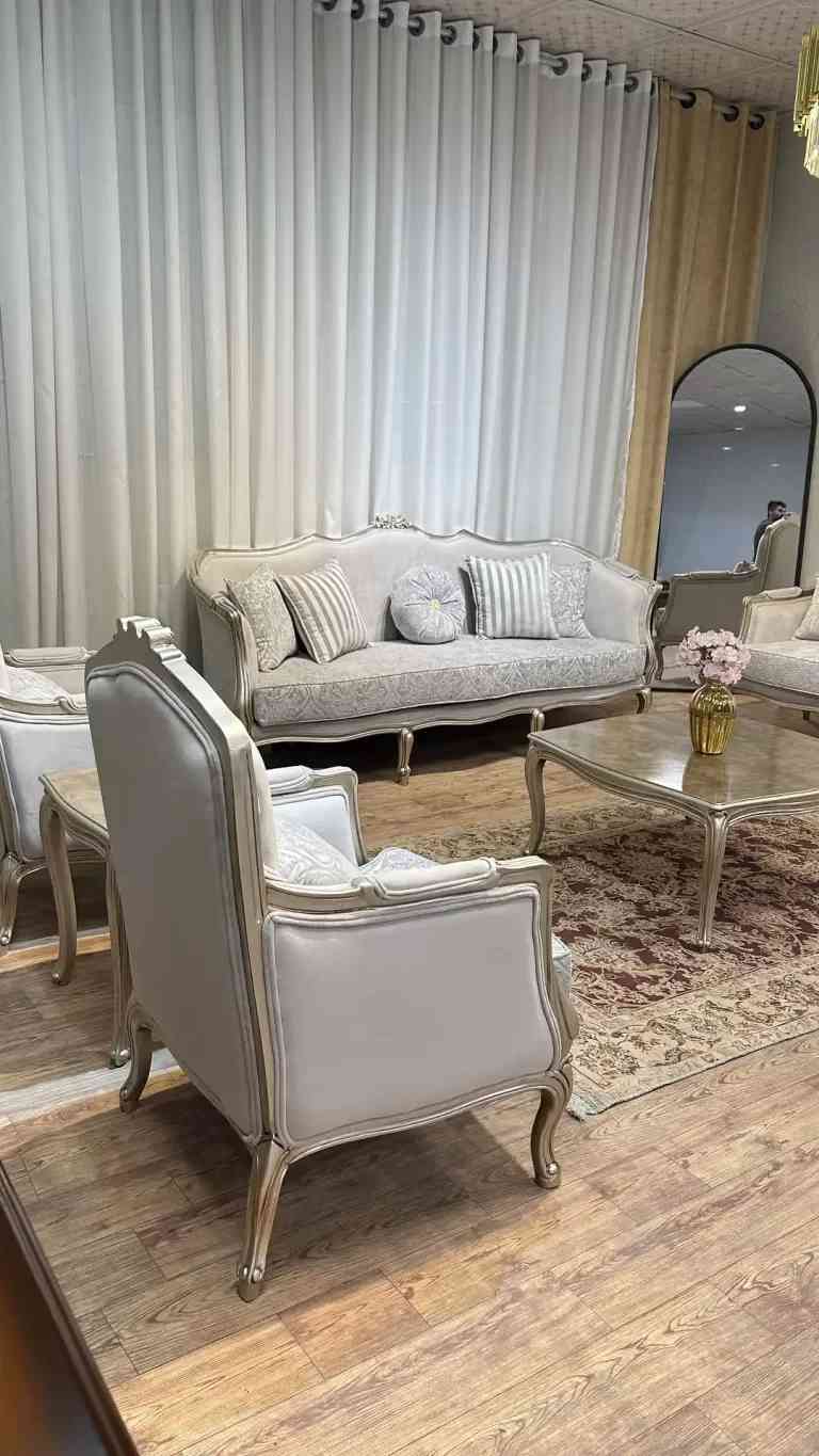 تصویر 2 از خرید مبل ۳ گل ابزاری سبک کلاسیک + قیمت فروش استثنایی