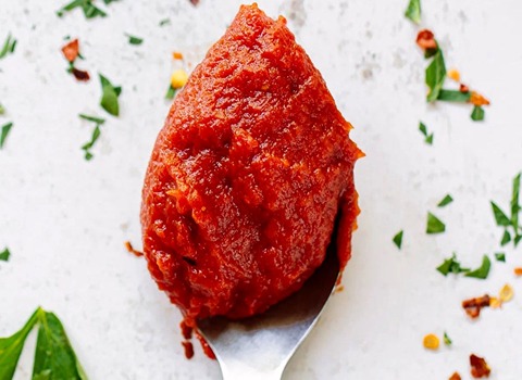 تصویر 3 از رب گوجه فرنگی بافت دار با طعم طبیعی و ترشی کم