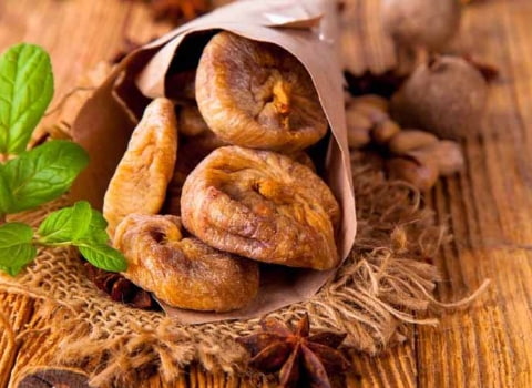 انجیر خشک جلفا طعم عالی و به یاد ماندنی