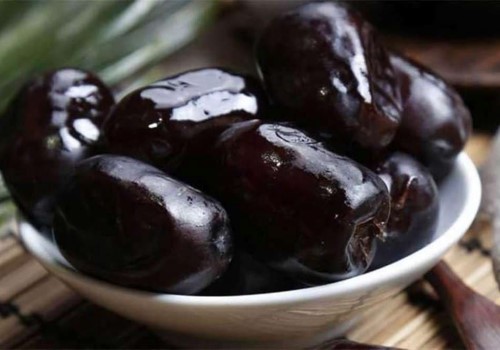 تصویر 1 از خرما مضافتی جیرفت محصولی ممتاز برای استفاده خاص