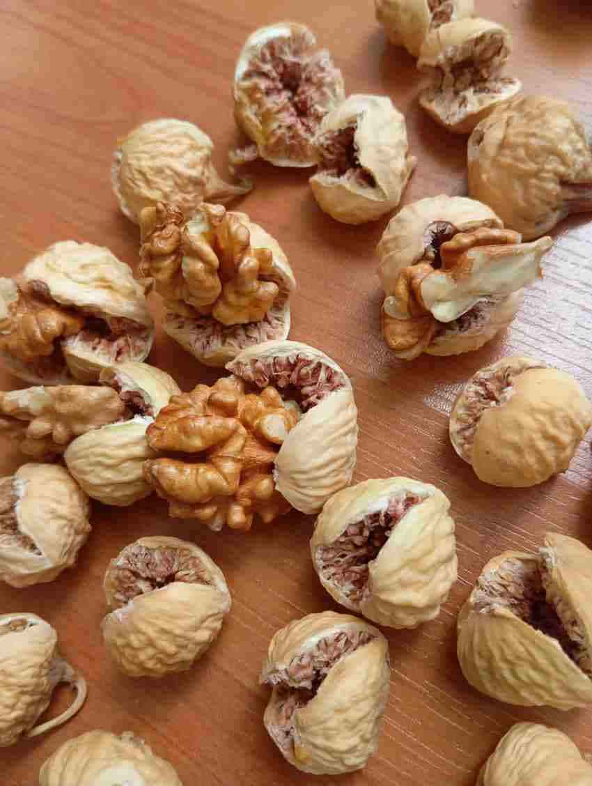 تصویر 2 از انجیر خشک گردویی یکی از محصولات لوکس و پرطرفدار