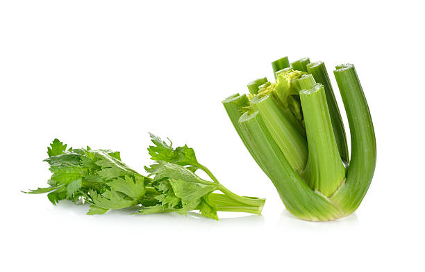 تصویر 1 از کرفس تازه ترد با عطر طبیعی مناسب آشپزی سالم روزانه