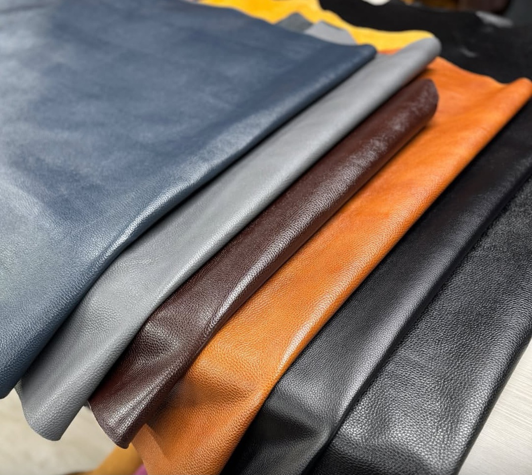 چرم گاوی اعلا بافروش ویژه