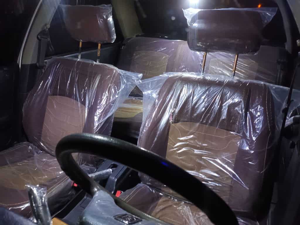 نایلون صندلی خودرو برای نگهداری و تمیز نگه داشتن داخل خودرو