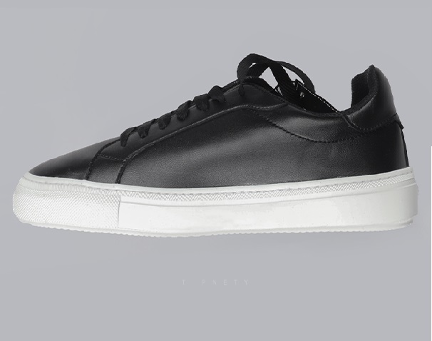 تصویر 4 از کفش چرم مشکی لژ سفید با دوخت محکم مناسب روزمره