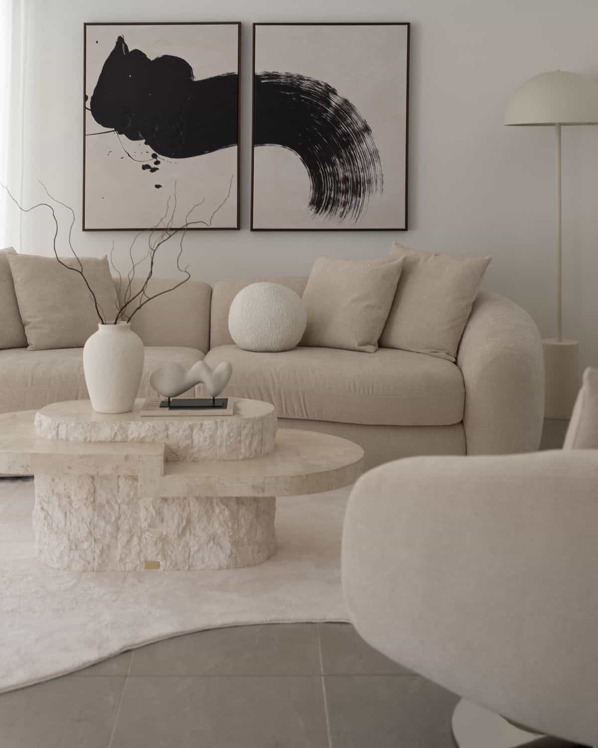 تصویر 2 از مبلمان کلاسیک مناسب پذیرایی با تنوع رنگ و پارچه