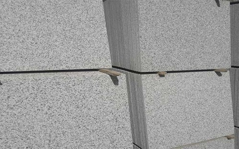 سنگ گرانیت گل پنبه ای زاهدان اجرا در محیط‌ های عمومی و خصوصی