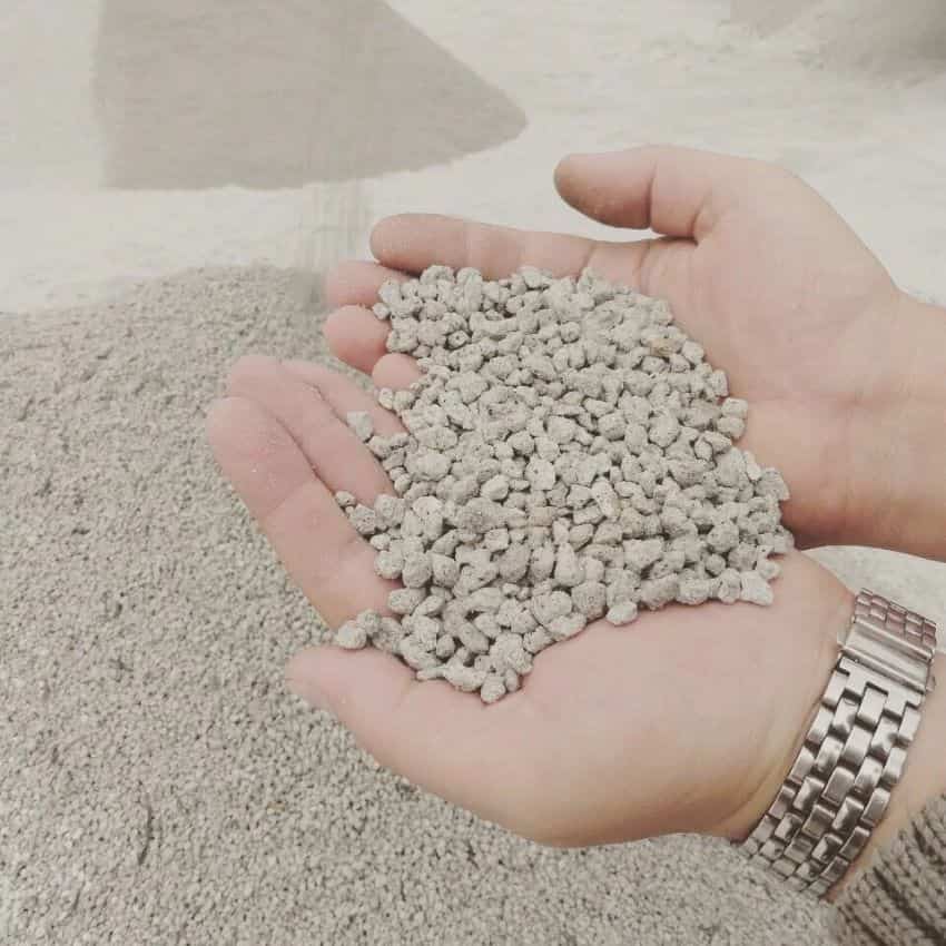 تصویر 3 از پوکه معدنی پودری در کشاورزی و باغبانی