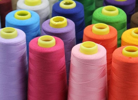 تصویر 1 از نخ پلی استر رنگی انتخابی مناسب برای ایجاد جلوه ای زیبا