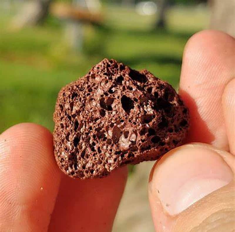 پوکه معدنی همدان با کیفیت بالا