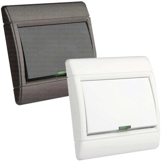 انواع کلید و پریز رایان با طول عمر بالا