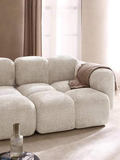 تصویر 3 از مبلمان 8 نفره مناسب چیدمان‌ های متنوع