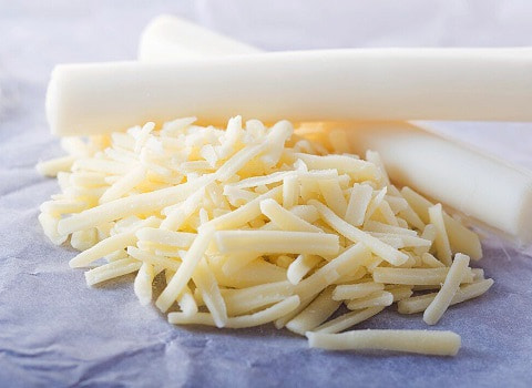 تصویر 2 از پنیر پیتزا موزارلا 9595 ویژه پخت در فر و تابه