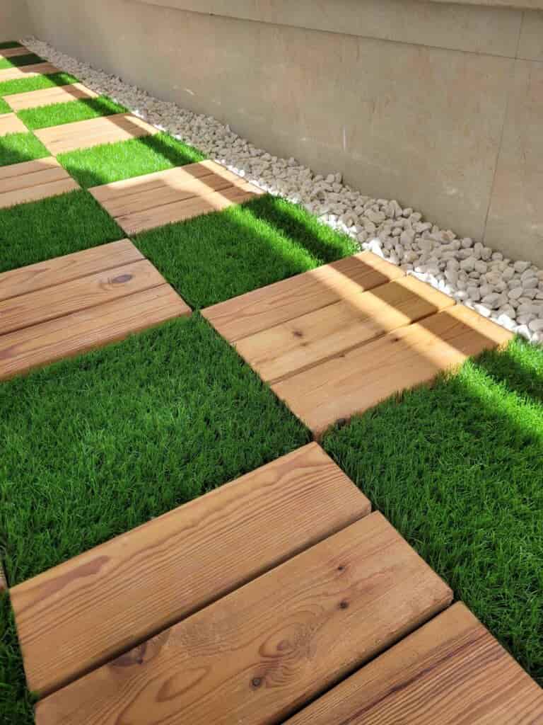 تصویر 4 از چمن مصنوعی برای بالکن و فضا های کوچک