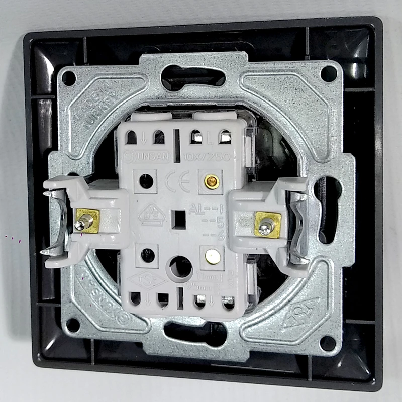 تصویر 2 از کلید زنگ ویسیج مدل گونسان با کیفیت