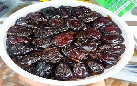 تصویر 2 از خرما کبکاب خوش طعم با بافت نرم و عطر دلپذیر