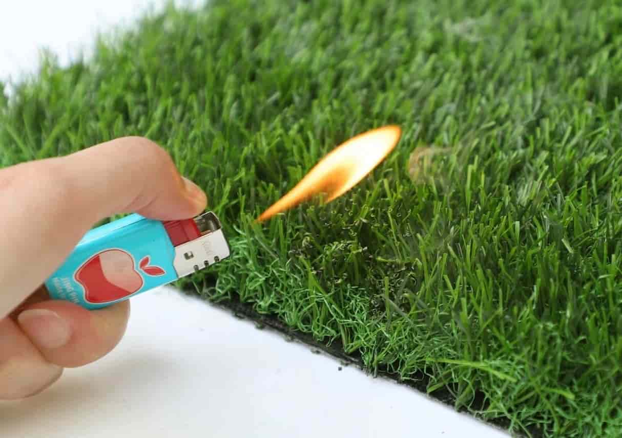 چمن مصنوعی ضد حریق برای محیطی ایمن و سبز